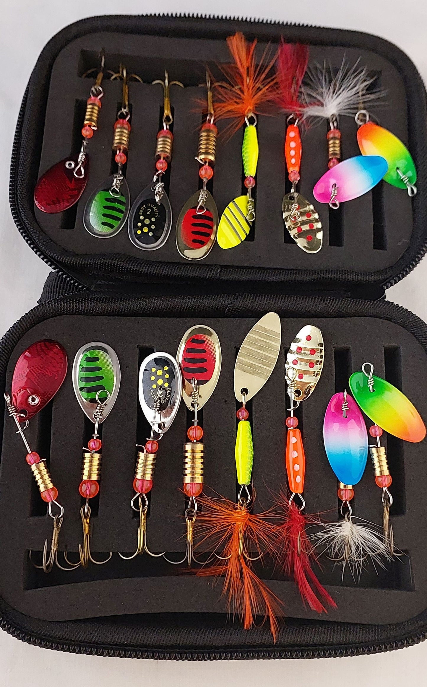 16pc Freshwater Feathered Lure Set  in EVA Carry Case